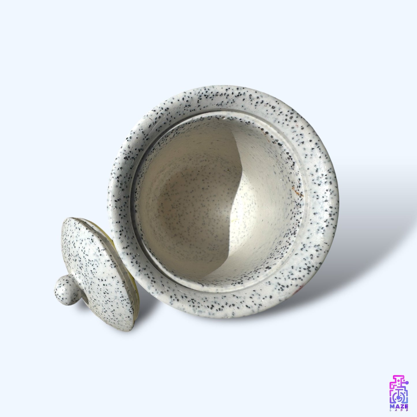 CAVA | Jar with lid (M)