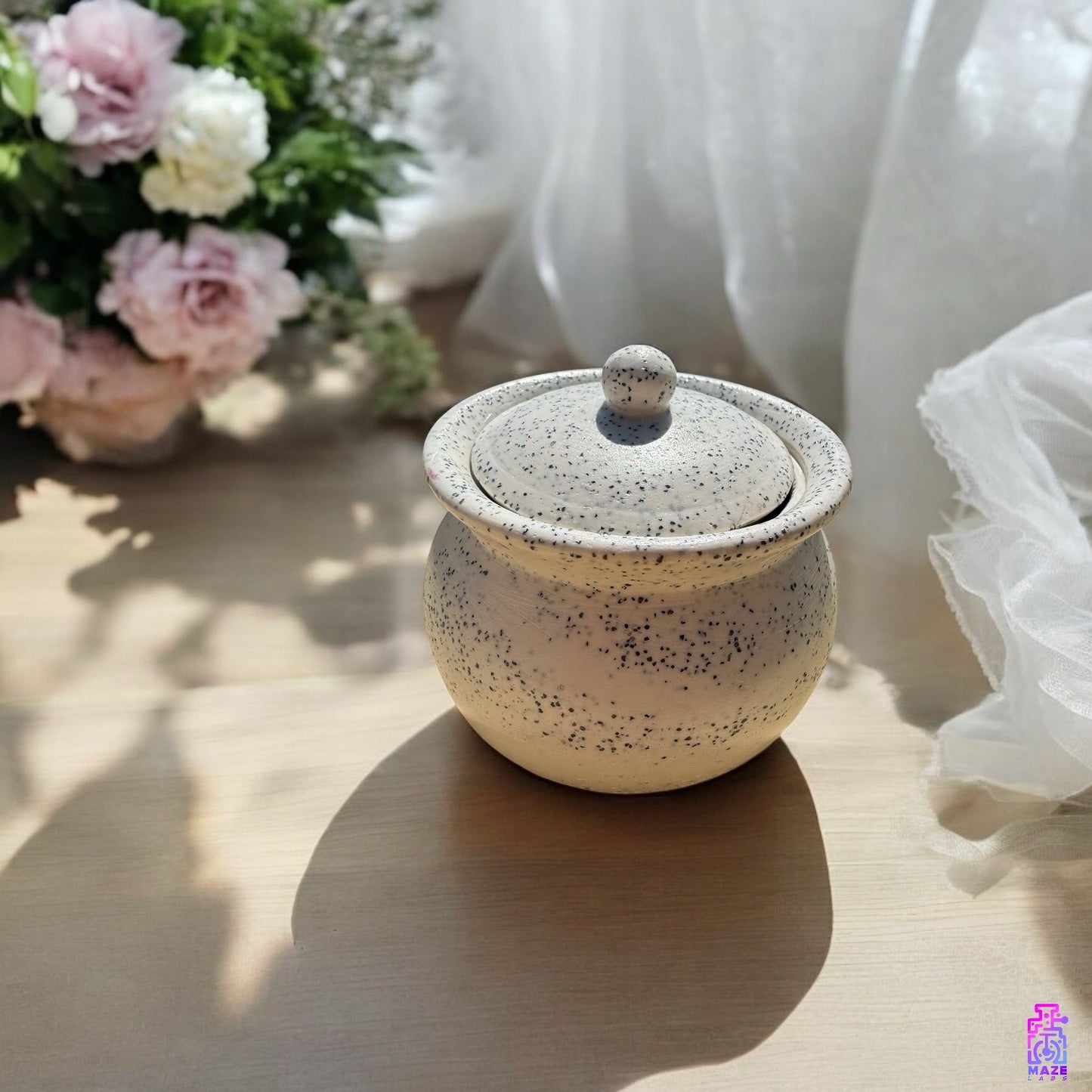 CAVA | Jar with lid (M)