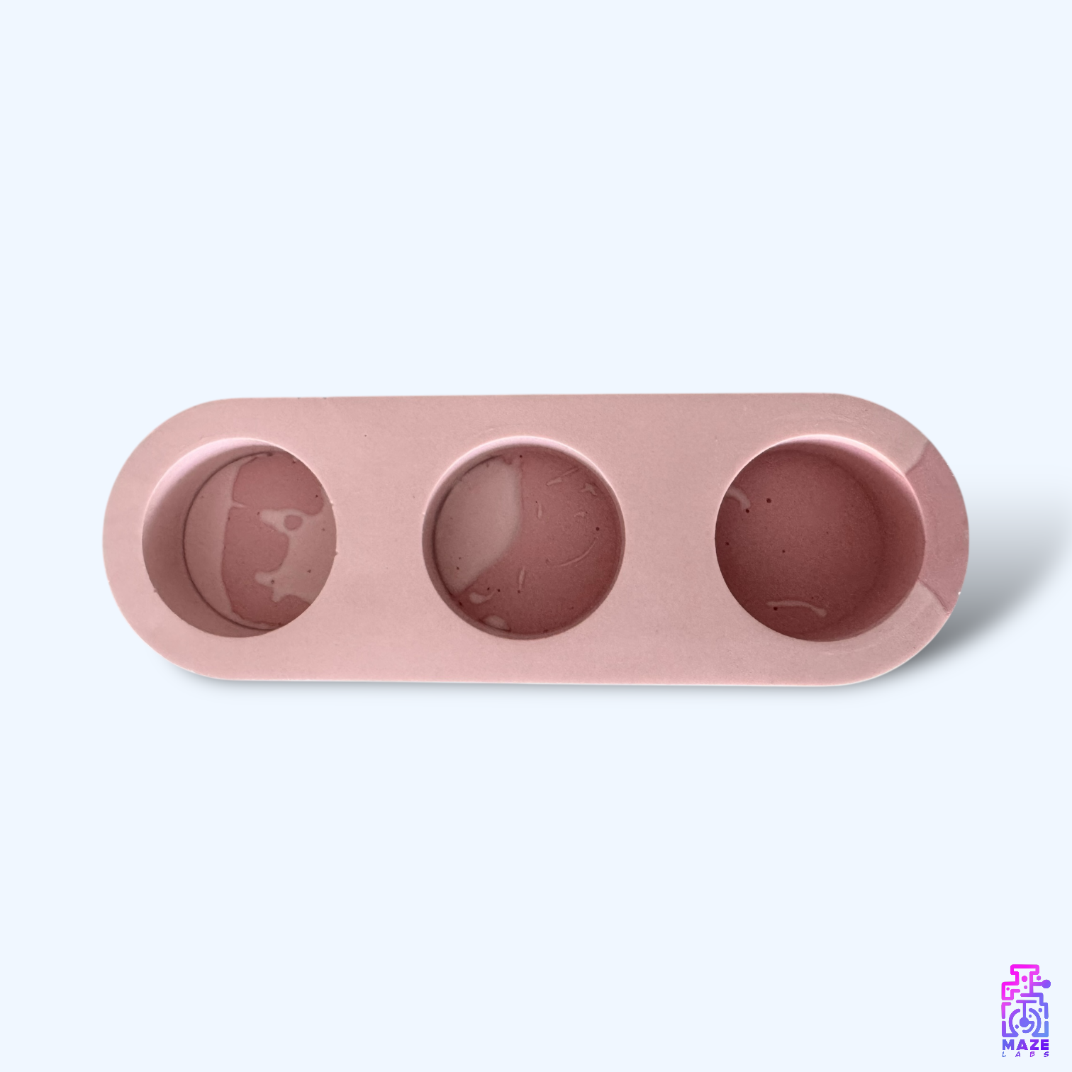 Top-down view of the LUNOS handmade Tealight holder with it’s 3 candle slots